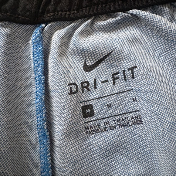 Nike Chainlink Blue & Yellow DNA Basketball Shorts - Picture 6 of 13